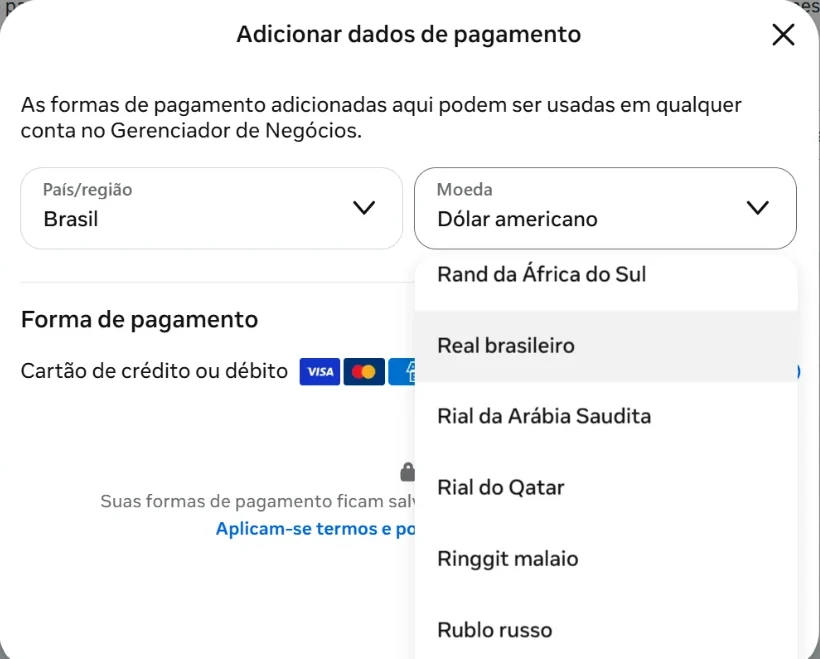 Janela Adicionar dados de pagamento com a lista de moedas aberta e a opção Real brasileiro em destaque